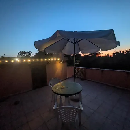 Accogliente Mansardato Casa Dei Girasoli * Platamona